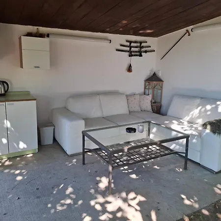 Holiday home Zahradni V Hloubetine